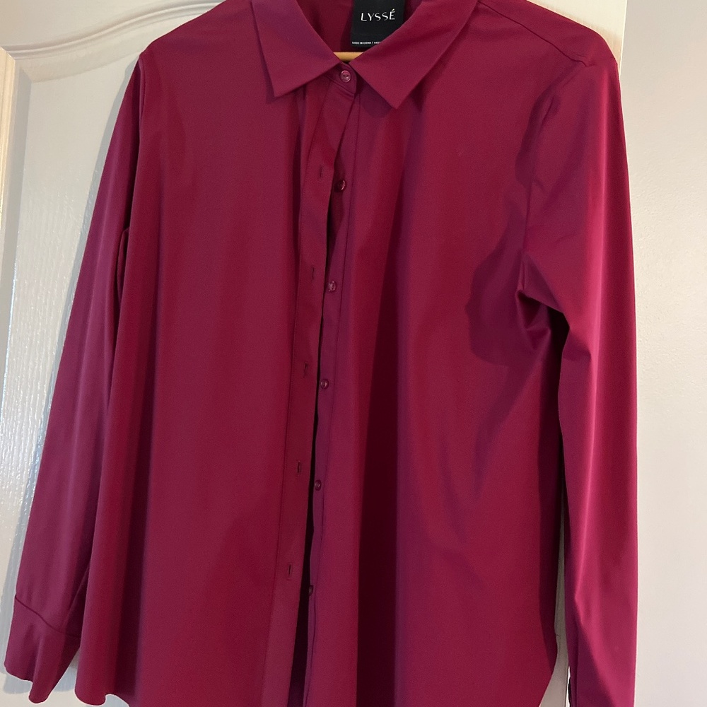 Crisp dress shirt   Maroon in color